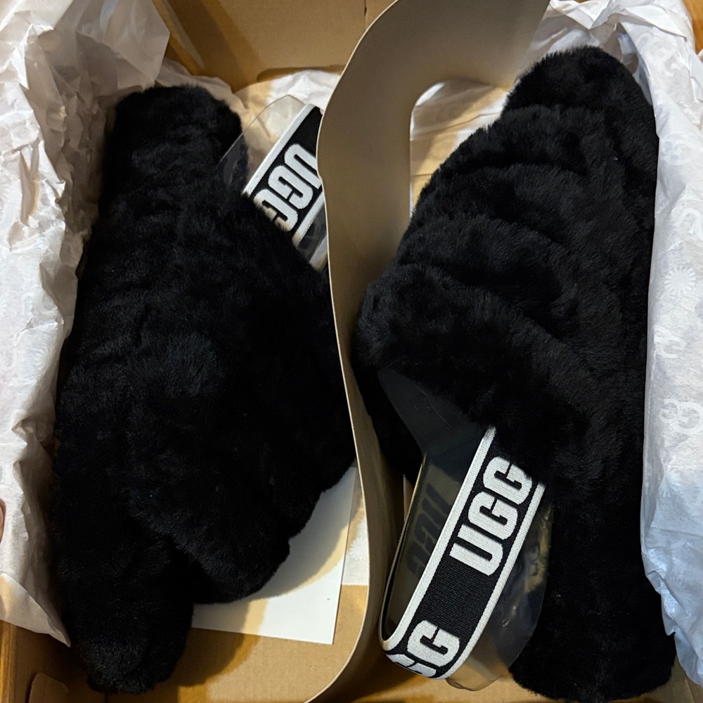 UGG Black Fluff Slide with Branded Heel Strap